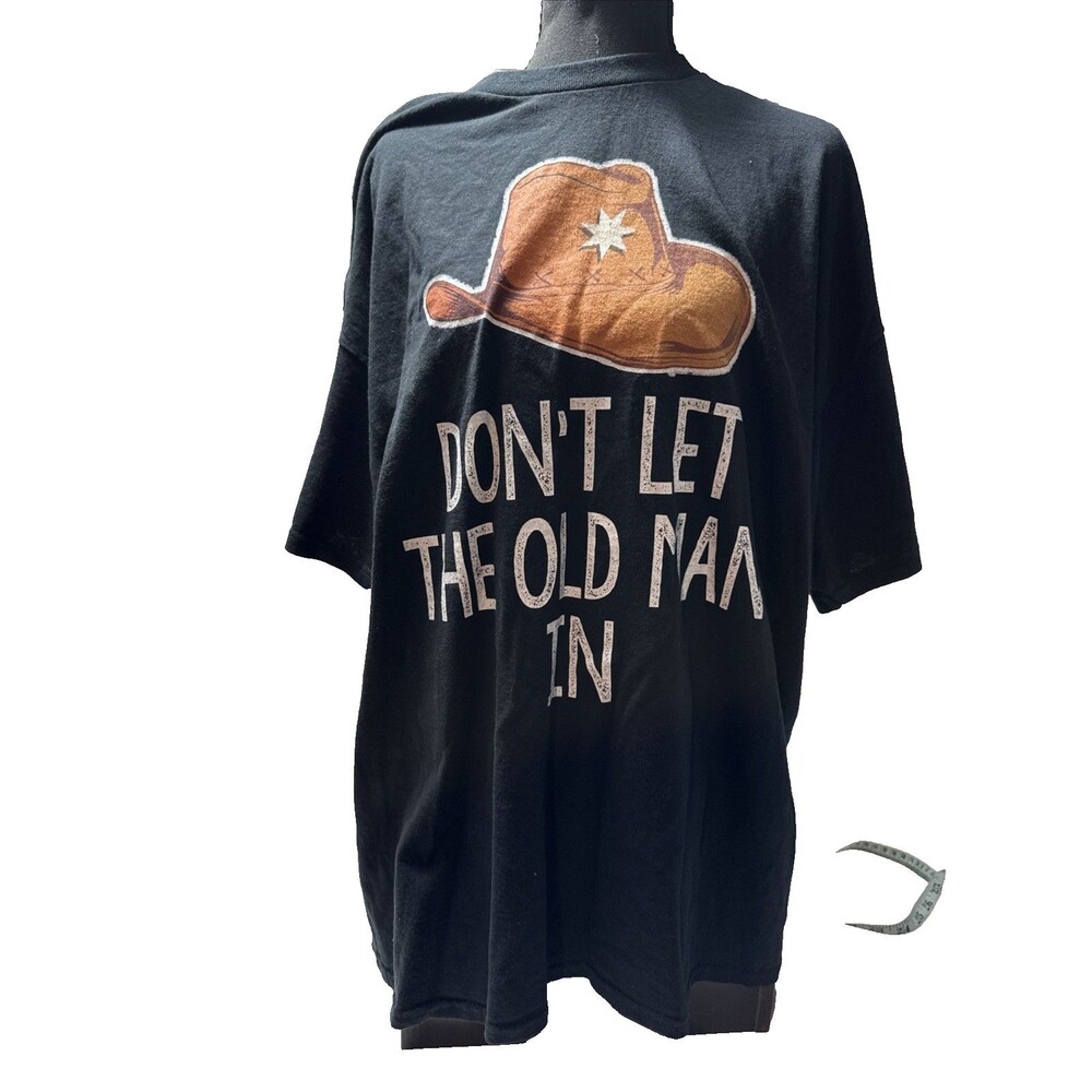 Don't Let The Old Man In Black T-shirt Men's 2XL Gildan Cotton Cowboy Hat